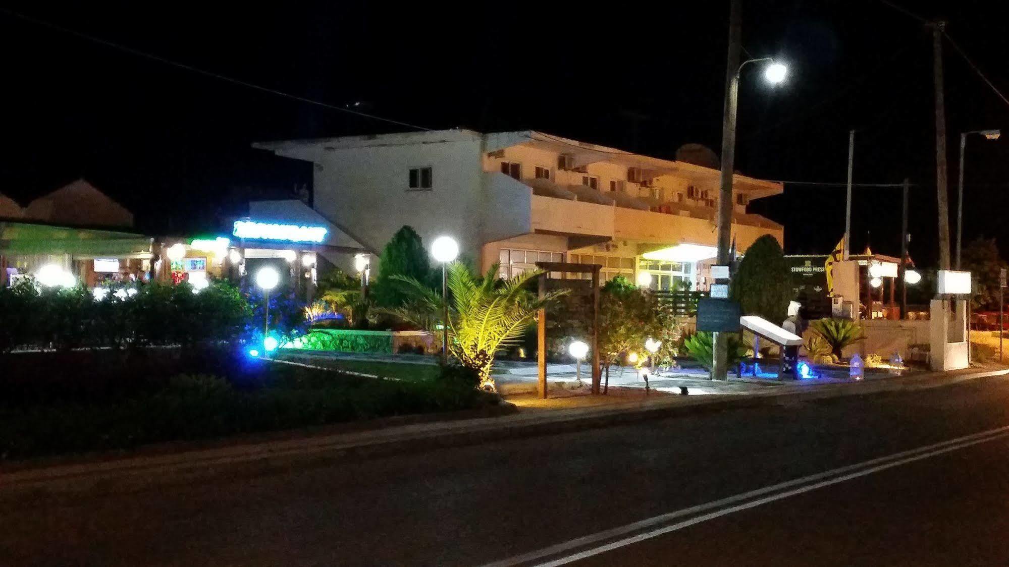 Sunshine Hotel ラルドス エクステリア 写真